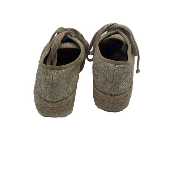 Five world  - Picture 4 of 7